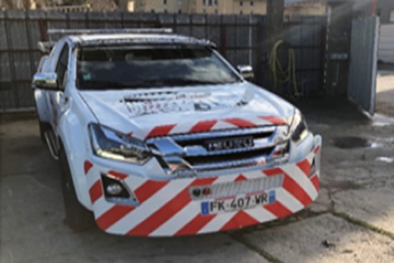 Plateau Isuzu PL